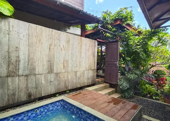 Aramaya Hills Boutique 3* Banjar (Bali)