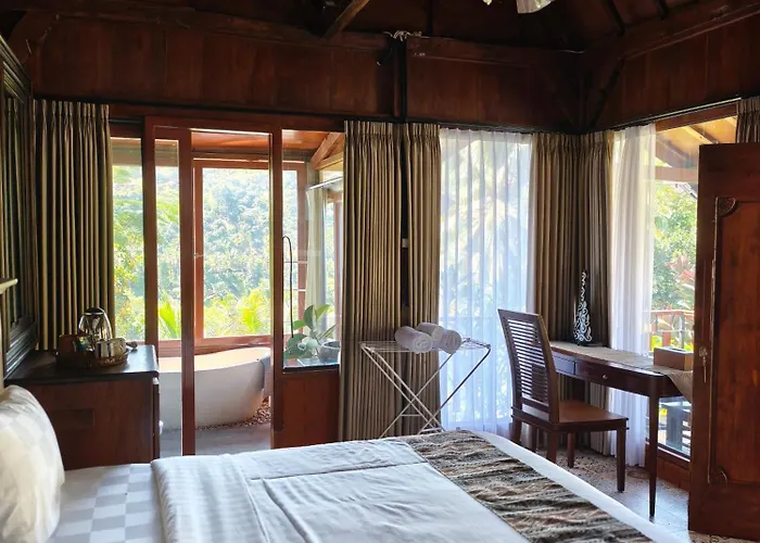 Hotel Aramaya Hills Boutique Banjar (Bali)